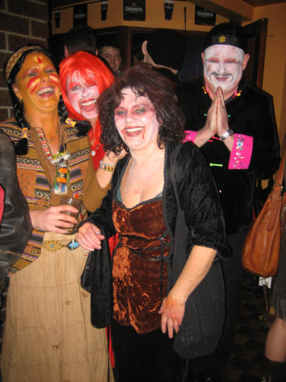 ../Images/Halloween Bunclody 2006 - 35.JPG